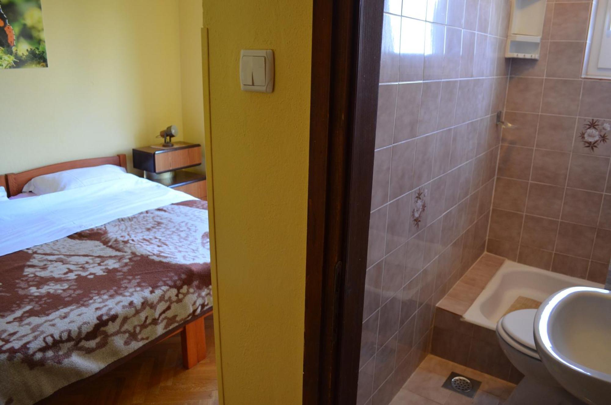 Apartments Aneva 1 Baška Zewnętrze zdjęcie
